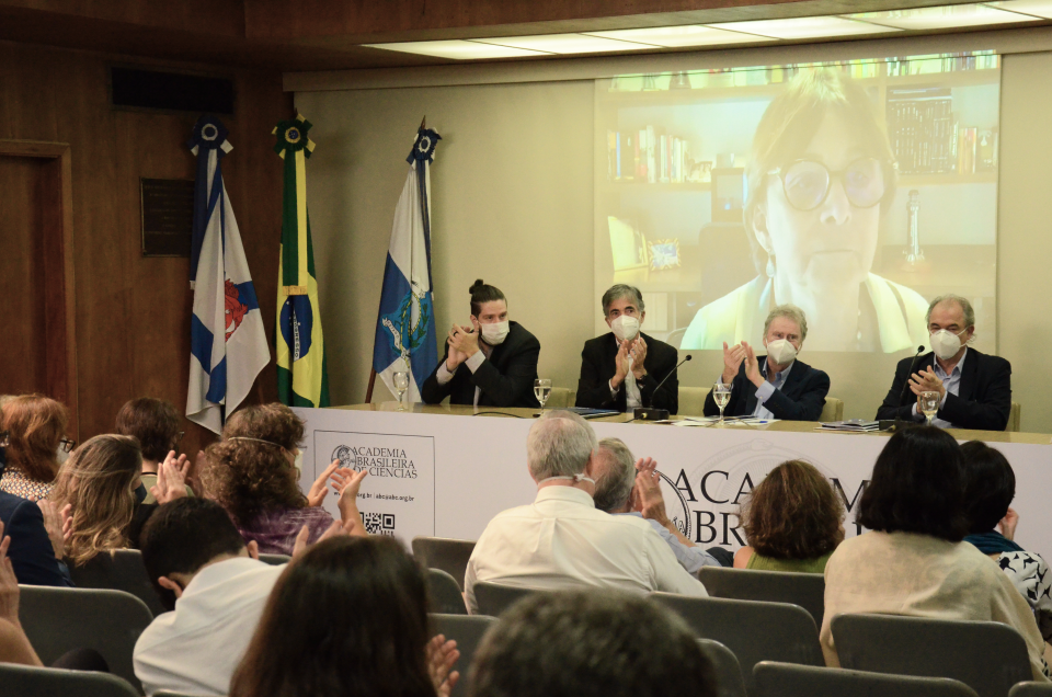 Vamos Juntos pelo Brasil: Fundação 1º de Maio participa de encontro com ABC e ABI