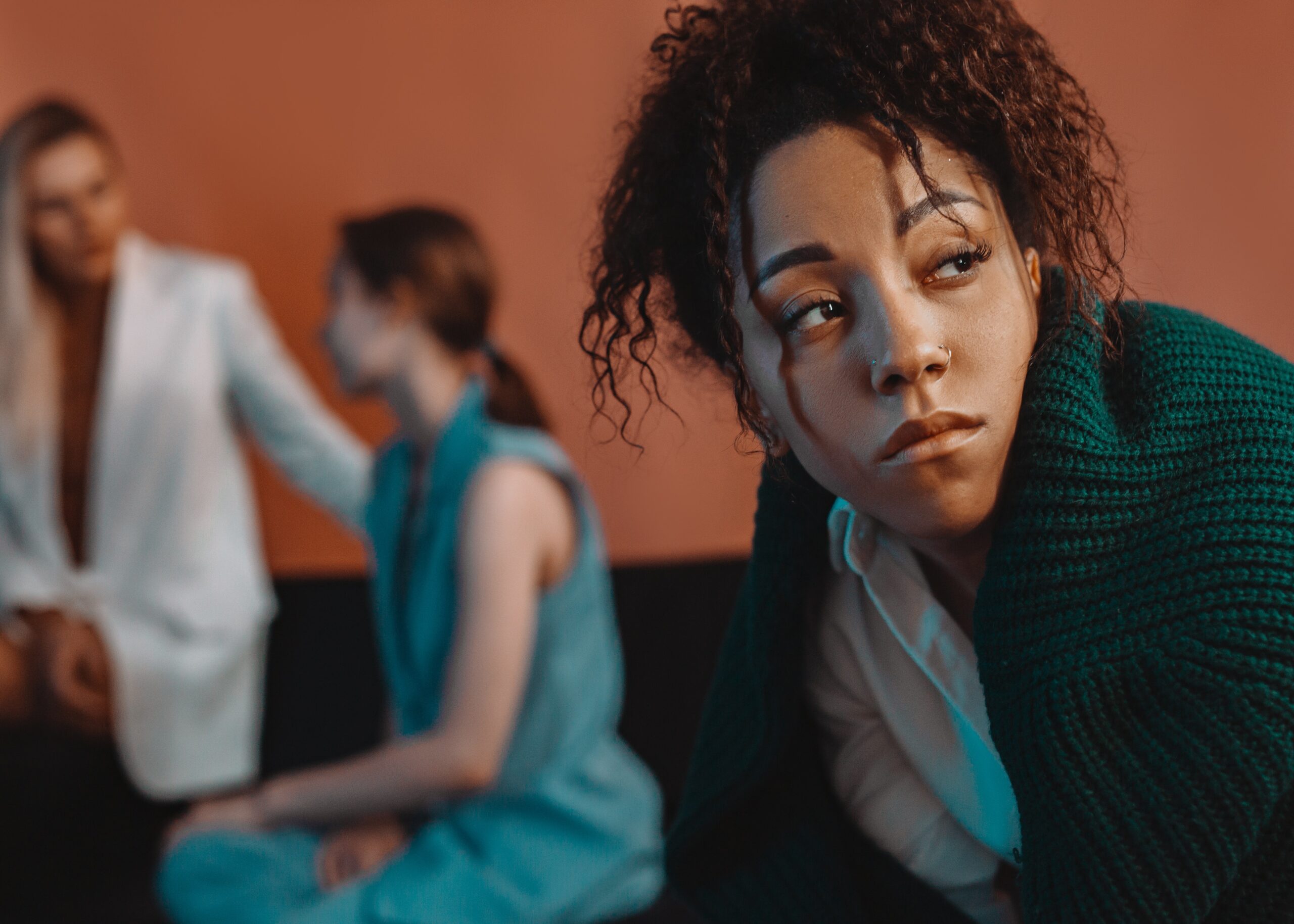 O racismo estrutural e o mercado de trabalho: entenda a relação entre ambos